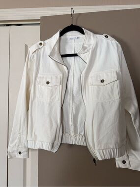 Staccato White Utility Jacket with Button Flap Pockets